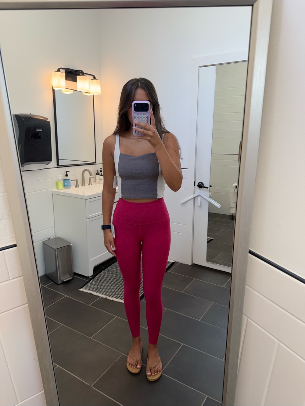 Beyond Yoga Sangria Fuchsia Pink Leggings - Picture 5 of 5